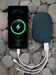 Внешний аккумулятор Pebble 7800 мАч