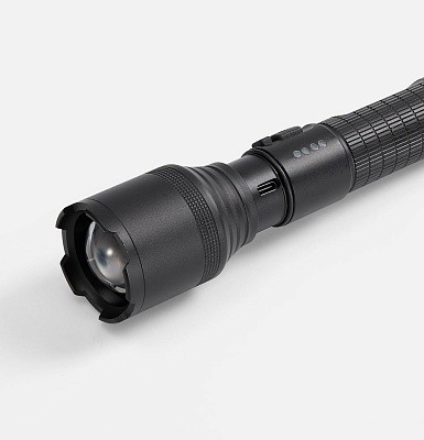 Фонарь аккумуляторный с фокусировкой луча FarSee