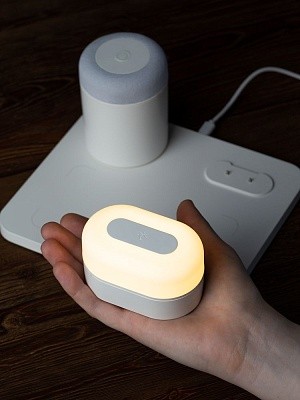 Станция беспроводной зарядки с колонкой и ночником Trilogy