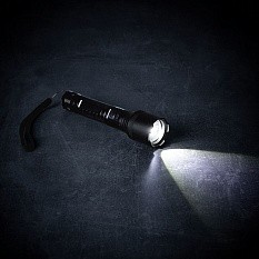 Фонарь аккумуляторный с фокусировкой луча FarSee