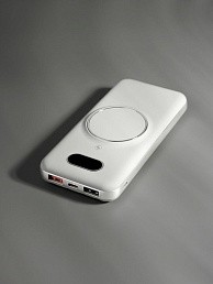 Внешний аккумулятор Omni Pro 10000 мАч